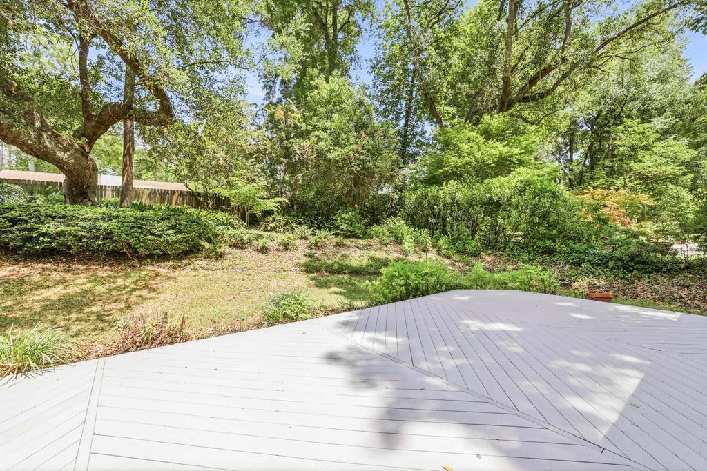 Photo of 3020 Barclay Court, Tallahassee, FL 32309 (MLS # 399276)