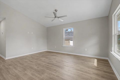 Tiny photo for 2006 Pasco Street, Tallahassee, FL 32310 (MLS # 392159)