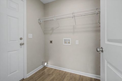 Tiny photo for 2006 Pasco Street, Tallahassee, FL 32310 (MLS # 392159)