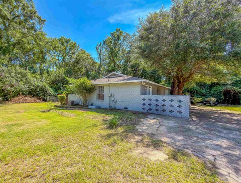 Tiny photo for 2402 Atlas Road #1, Tallahassee, FL 32303 (MLS # 401691)