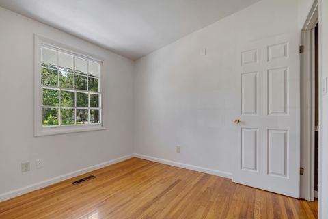 Tiny photo for 2008 Scenic Road, Tallahassee, FL 32303 (MLS # 394010)