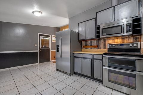 Tiny photo for 2008 Scenic Road, Tallahassee, FL 32303 (MLS # 394010)