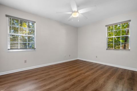 Tiny photo for 2725 Bedford Way, Tallahassee, FL 32308 (MLS # 393817)