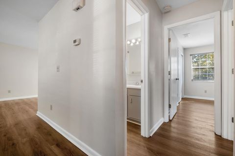 Tiny photo for 2725 Bedford Way, Tallahassee, FL 32308 (MLS # 393817)