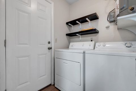 Tiny photo for 2725 Bedford Way, Tallahassee, FL 32308 (MLS # 393817)