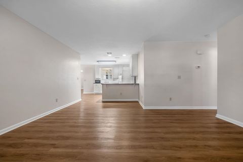 Tiny photo for 2725 Bedford Way, Tallahassee, FL 32308 (MLS # 393817)