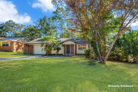Tiny photo for 2725 Bedford Way, Tallahassee, FL 32308 (MLS # 393817)