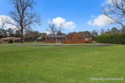 9949 Florida Georgia Highway Havana FL 32333