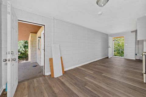 Tiny photo for 1011 Abraham Street #-, Tallahassee, FL 32304 (MLS # 402427)