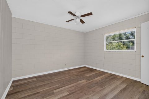 Tiny photo for 1011 Abraham Street #-, Tallahassee, FL 32304 (MLS # 402427)
