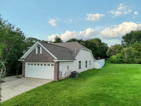 Tiny photo for 1023 Kingdom Drive, Tallahassee, FL 32311 (MLS # 387879)