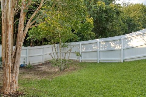 Tiny photo for 1023 Kingdom Drive, Tallahassee, FL 32311 (MLS # 387879)