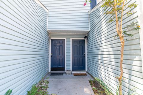Tiny photo for 2186 N Timberwood Circle, Tallahassee, FL 32304 (MLS # 399733)