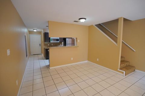 Tiny photo for 2186 N Timberwood Circle, Tallahassee, FL 32304 (MLS # 399733)