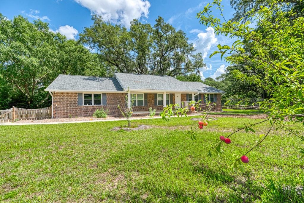 Photo of 2399 CLARA KEE Boulevard, Tallahassee, FL 32303 (MLS # 398782)