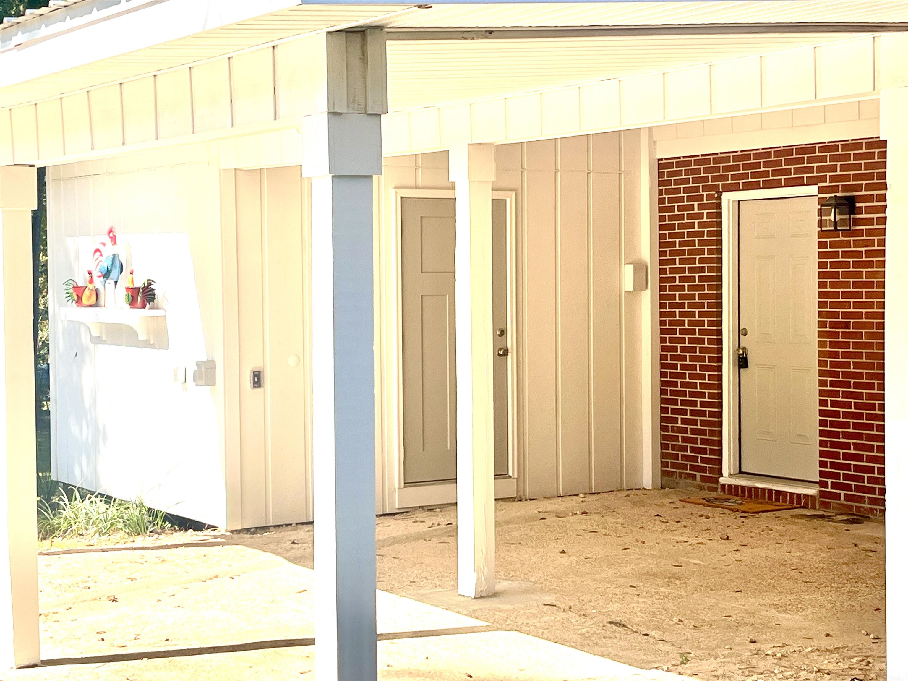 685 S Waukeenah Street B