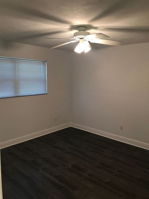 Tiny photo for 156 Locke Street #C, Tallahassee, FL 32303 (MLS # 399454)