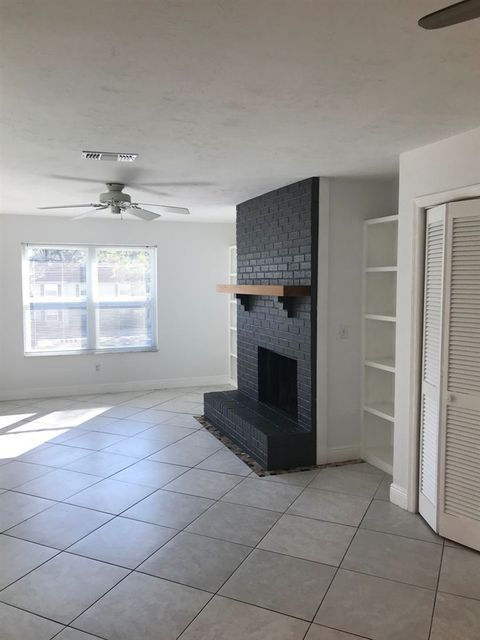 Tiny photo for 156 Locke Street #C, Tallahassee, FL 32303 (MLS # 399454)