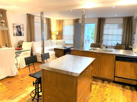 Tiny photo for 732 Preston Street, Tallahassee, FL 32304 (MLS # 388517)