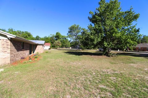 Tiny photo for 28 Greenleaf Lane, Crawfordville, FL 32327 (MLS # 399003)