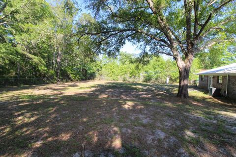 Tiny photo for 28 Greenleaf Lane, Crawfordville, FL 32327 (MLS # 399003)