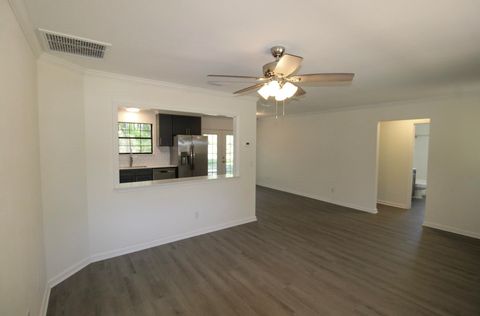 Tiny photo for 28 Greenleaf Lane, Crawfordville, FL 32327 (MLS # 399003)