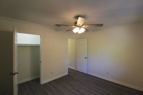 Tiny photo for 28 Greenleaf Lane, Crawfordville, FL 32327 (MLS # 399003)