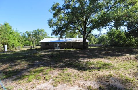 Tiny photo for 28 Greenleaf Lane, Crawfordville, FL 32327 (MLS # 399003)
