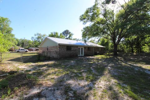 Tiny photo for 28 Greenleaf Lane, Crawfordville, FL 32327 (MLS # 399003)