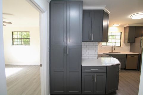 Tiny photo for 28 Greenleaf Lane, Crawfordville, FL 32327 (MLS # 399003)