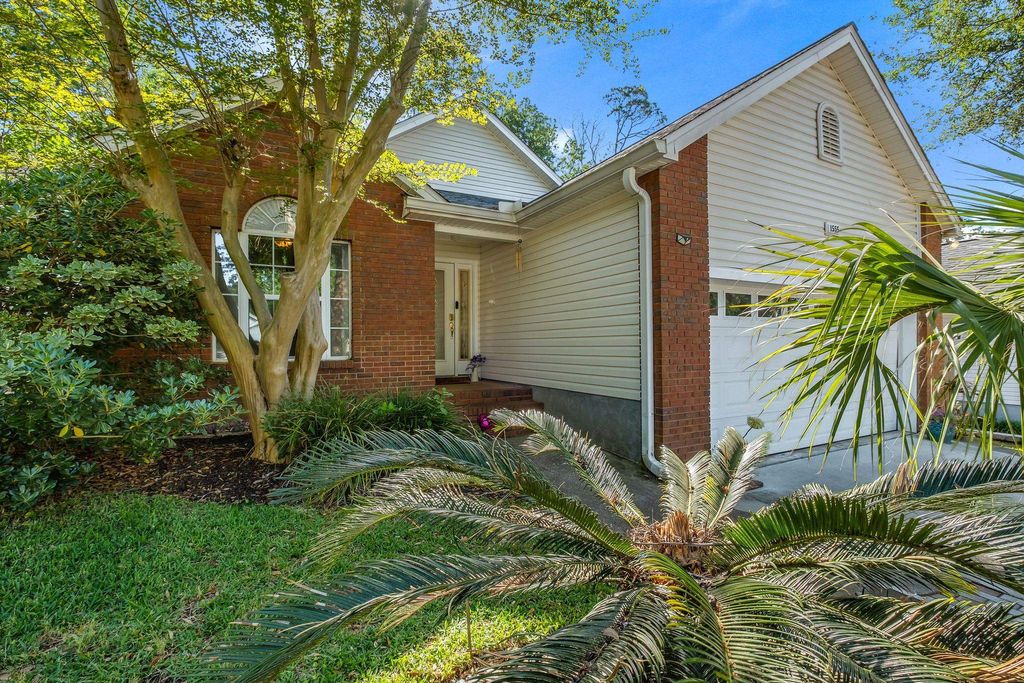 Photo of 1555 CHINA GROVE Trail, Tallahassee, FL 32301 (MLS # 398486)