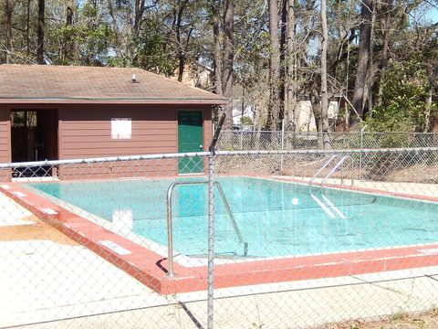 Tiny photo for 2303 Hartsfield Way, Tallahassee, FL 32303 (MLS # 399512)
