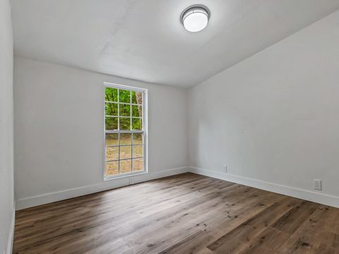 Tiny photo for 3 Rosewood Road, Crawfordville, FL 32327 (MLS # 399478)