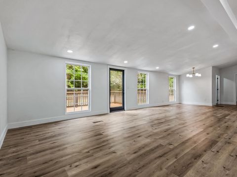 Tiny photo for 3 Rosewood Road, Crawfordville, FL 32327 (MLS # 399478)