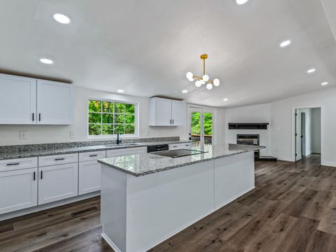 Tiny photo for 3 Rosewood Road, Crawfordville, FL 32327 (MLS # 399478)
