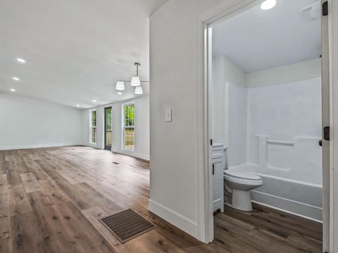 Tiny photo for 3 Rosewood Road, Crawfordville, FL 32327 (MLS # 399478)