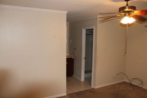 Tiny photo for 1082 Richardson Road, Tallahassee, FL 32301 (MLS # 394410)