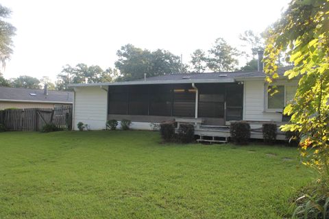 Tiny photo for 1082 Richardson Road, Tallahassee, FL 32301 (MLS # 394410)