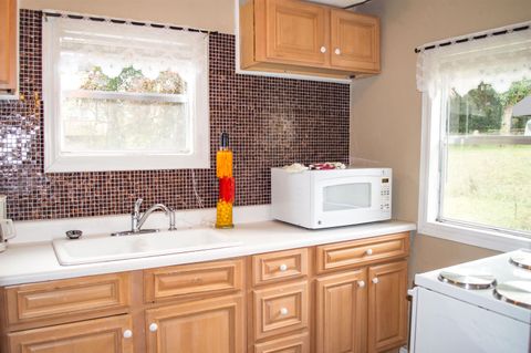 Tiny photo for 849 W Brevard Street, Tallahassee, FL 32304 (MLS # 400066)