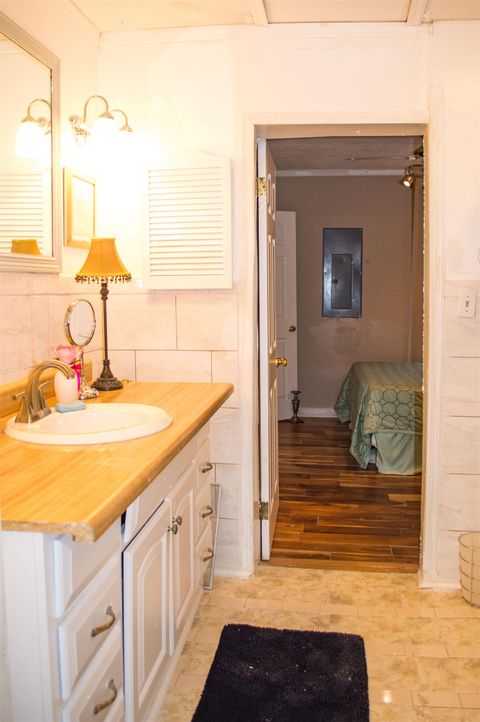 Tiny photo for 849 W Brevard Street, Tallahassee, FL 32304 (MLS # 400066)