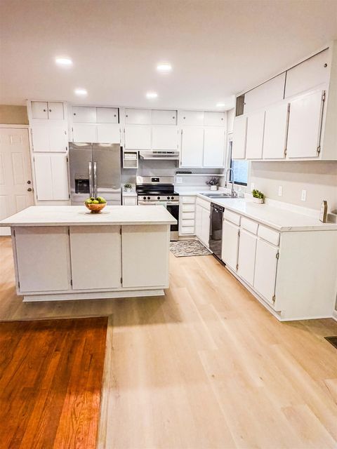 Tiny photo for 1920 SUNSET Lane, Tallahassee, FL 32303 (MLS # 396419)