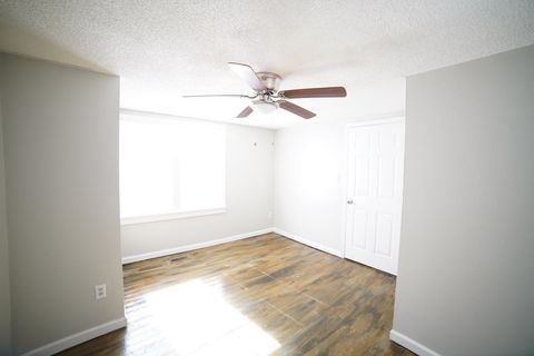 Tiny photo for 1511 Melvin Street, Tallahassee, FL 32301 (MLS # 399755)