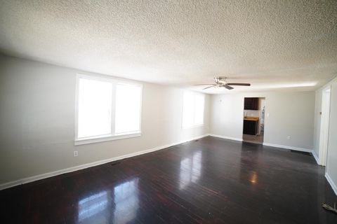 Tiny photo for 1511 Melvin Street, Tallahassee, FL 32301 (MLS # 399755)