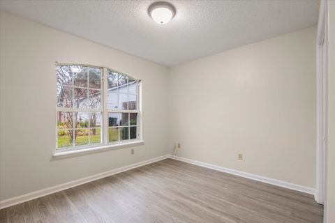 Tiny photo for 3588 WEXFORD Court, Tallahassee, FL 32309 (MLS # 393933)