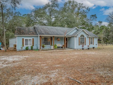 Tiny photo for 70 WYTHE Court, Crawfordville, FL 32327 (MLS # 394497)
