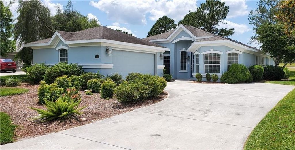 Photo of 15410 SW 14th Avenue Road, Ocala, FL 34473 (MLS # 394284)
