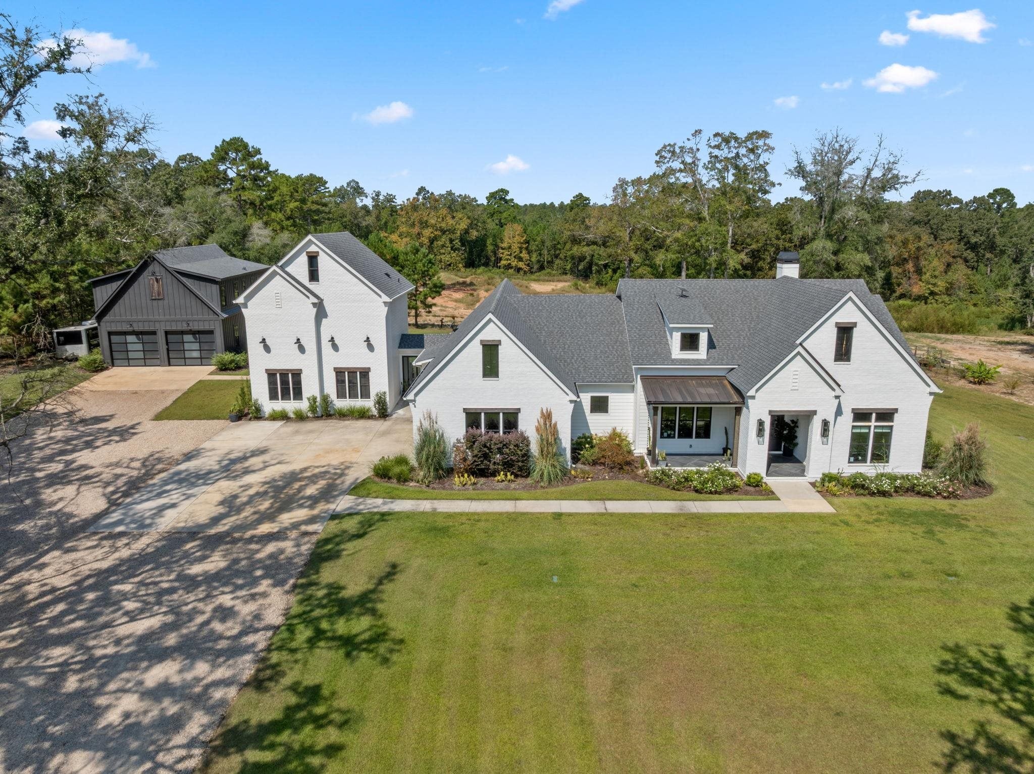 Photo 1 of 62 — 8014 Susan Bradford Lane, Tallahassee, FL 32309
