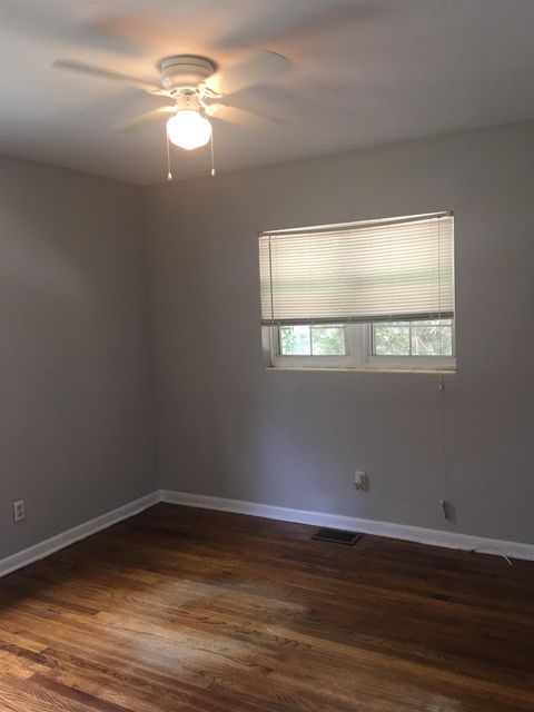 Tiny photo for 1402 Nylic Street #-, Tallahassee, FL 32304 (MLS # 399384)