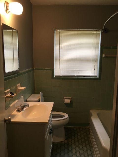 Tiny photo for 1402 Nylic Street #-, Tallahassee, FL 32304 (MLS # 399384)