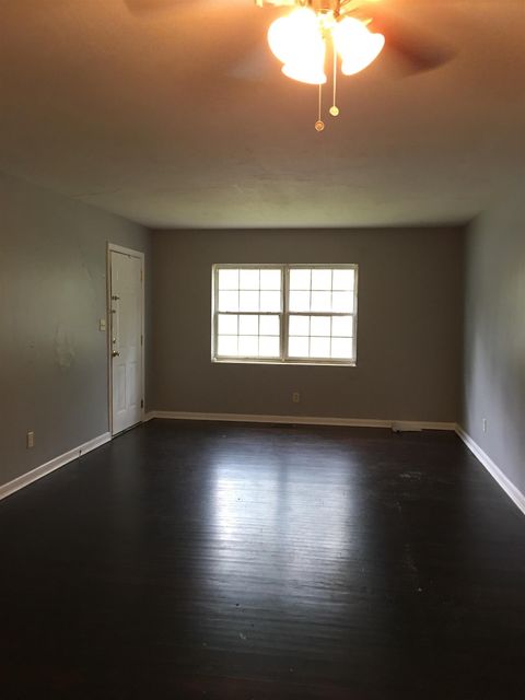 Tiny photo for 1402 Nylic Street #-, Tallahassee, FL 32304 (MLS # 399384)
